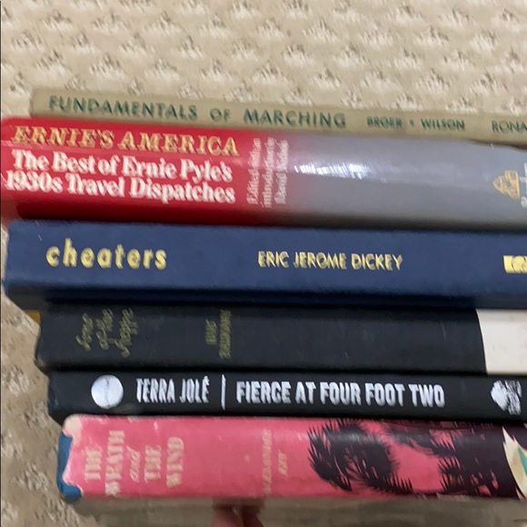 Book Bundle - Picture 1 of 1